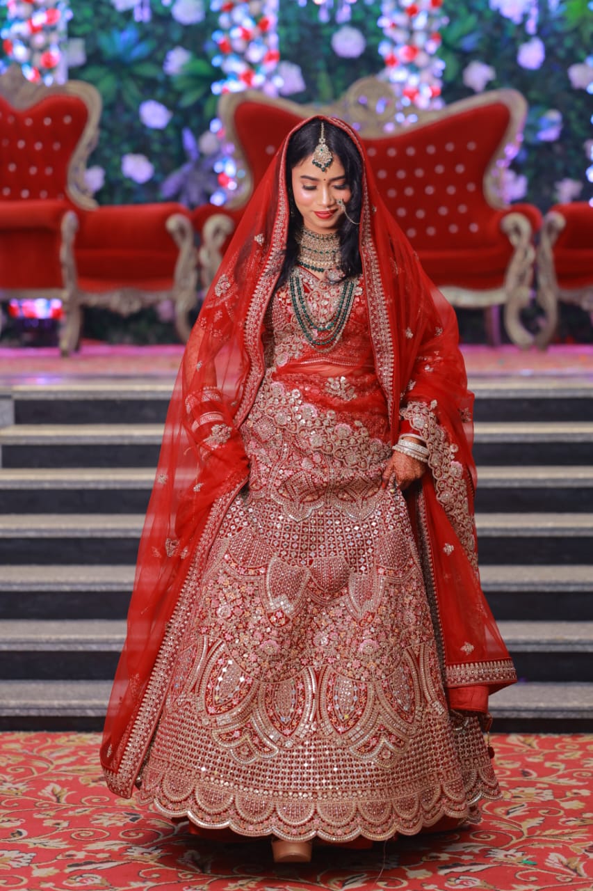 Bridal makeup by Boobna